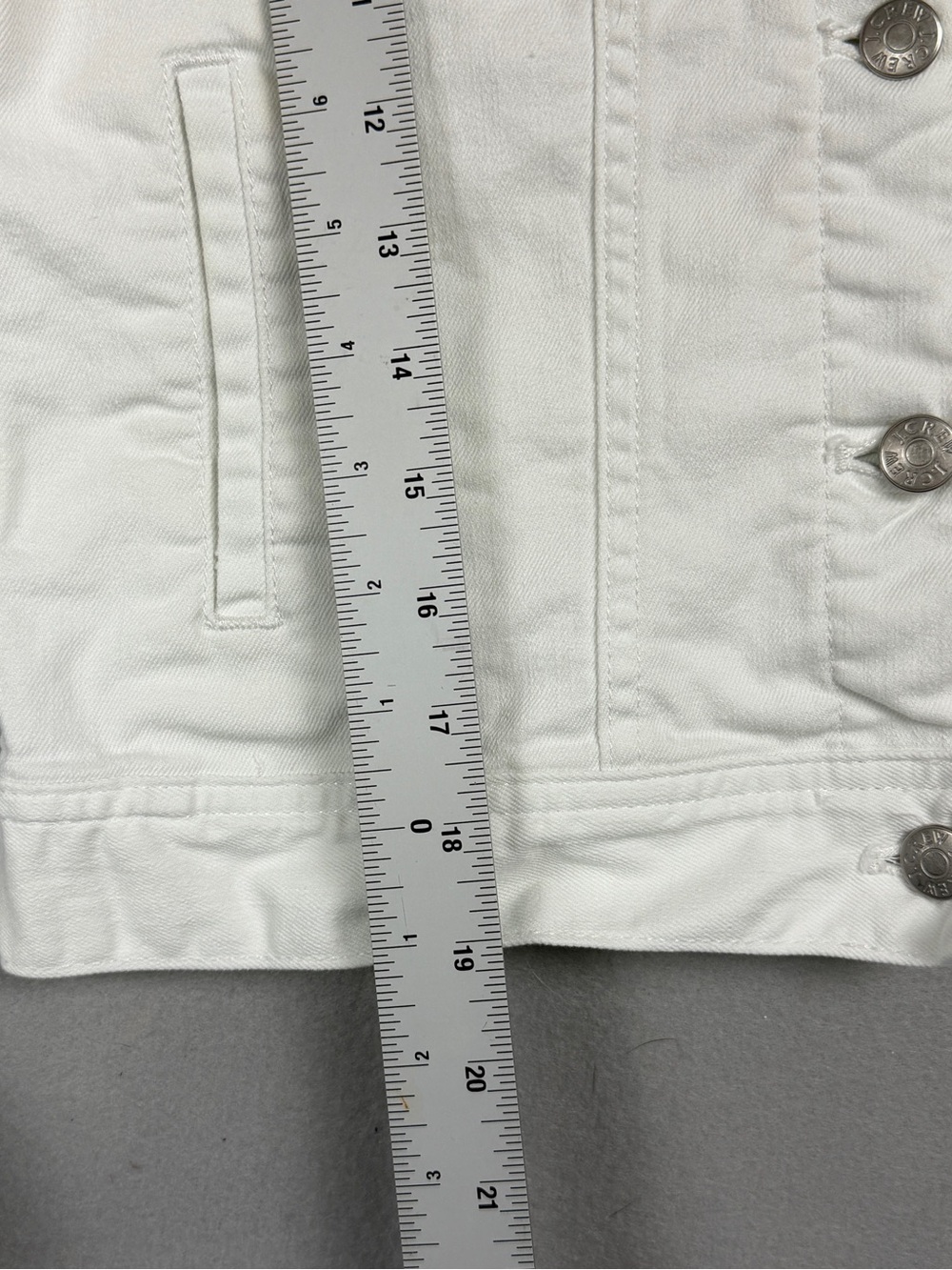 J. Crew White Denim Jacket with Silver Buttons Sz S - Picture 2 of 8